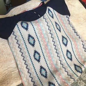 Cute Plus size Maurices Tee with back detail